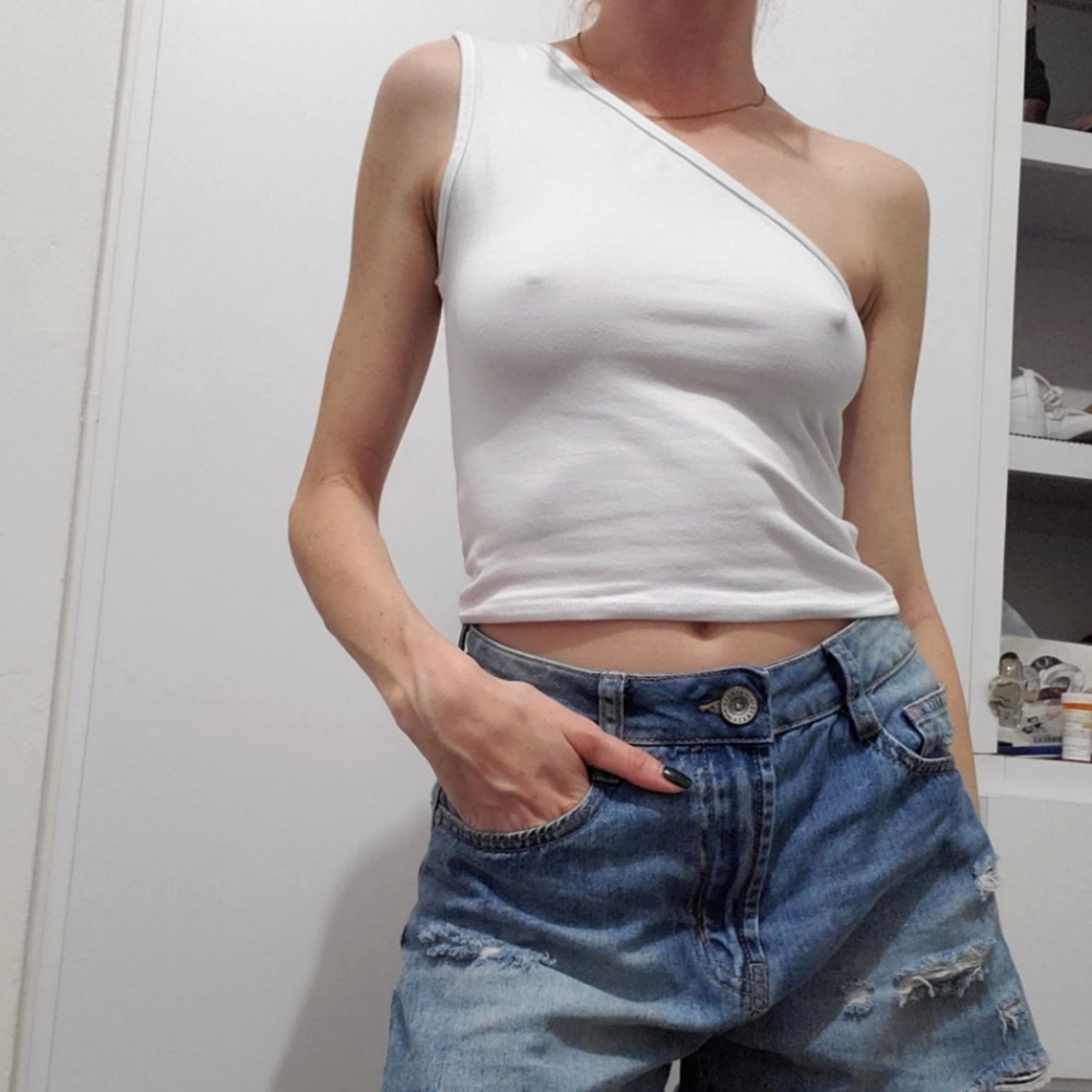White one shoulder top